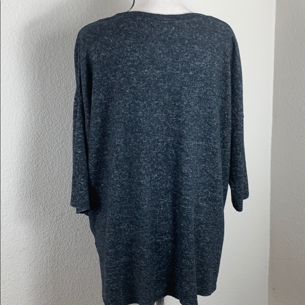 Philosophy gray 3/4 length sleeves,soft fabric top - Picture 5 of 7